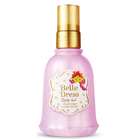 Etude Belle Dress Pretty Look Shower Cologne 100 ml. โคโลญจน์น้ำหอมสำหรับฉีดร่างกาย ให้กลิ่นหอมยาวนานพร้อมช่วยเติมความชุ่มชื้น กลิ่นหอมยาวนาน ที่จะเผยความน่ารักสดใสราวกับเจ้าหญิง ในชุดเดรสผ้าซาติน เริ่มต้นเช้าวันใหม่กับกลิ่นหอมหวาน Fruity , Jasmin และกลิ่น Green-note  ที่โชยมาพร้อมกับกลิ่น  สายลมอ่อน ๆ ปิดท้ายด้วยกลิ่นอบอุ่นของ Mushk 